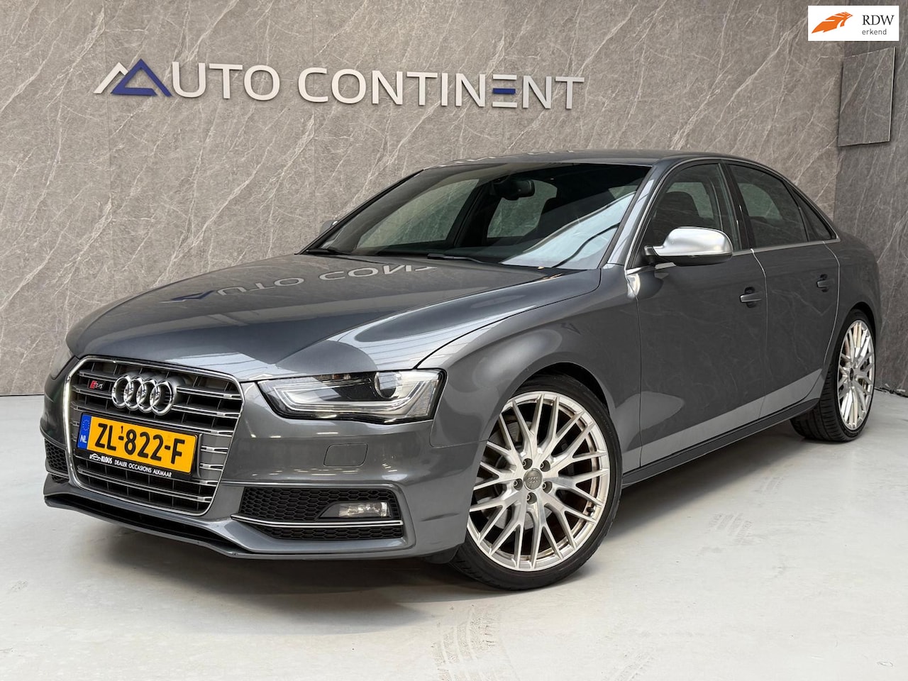 Audi S4 - 3.0 TFSI S4 333 PK quattro Pro Line / Carbon - AutoWereld.nl