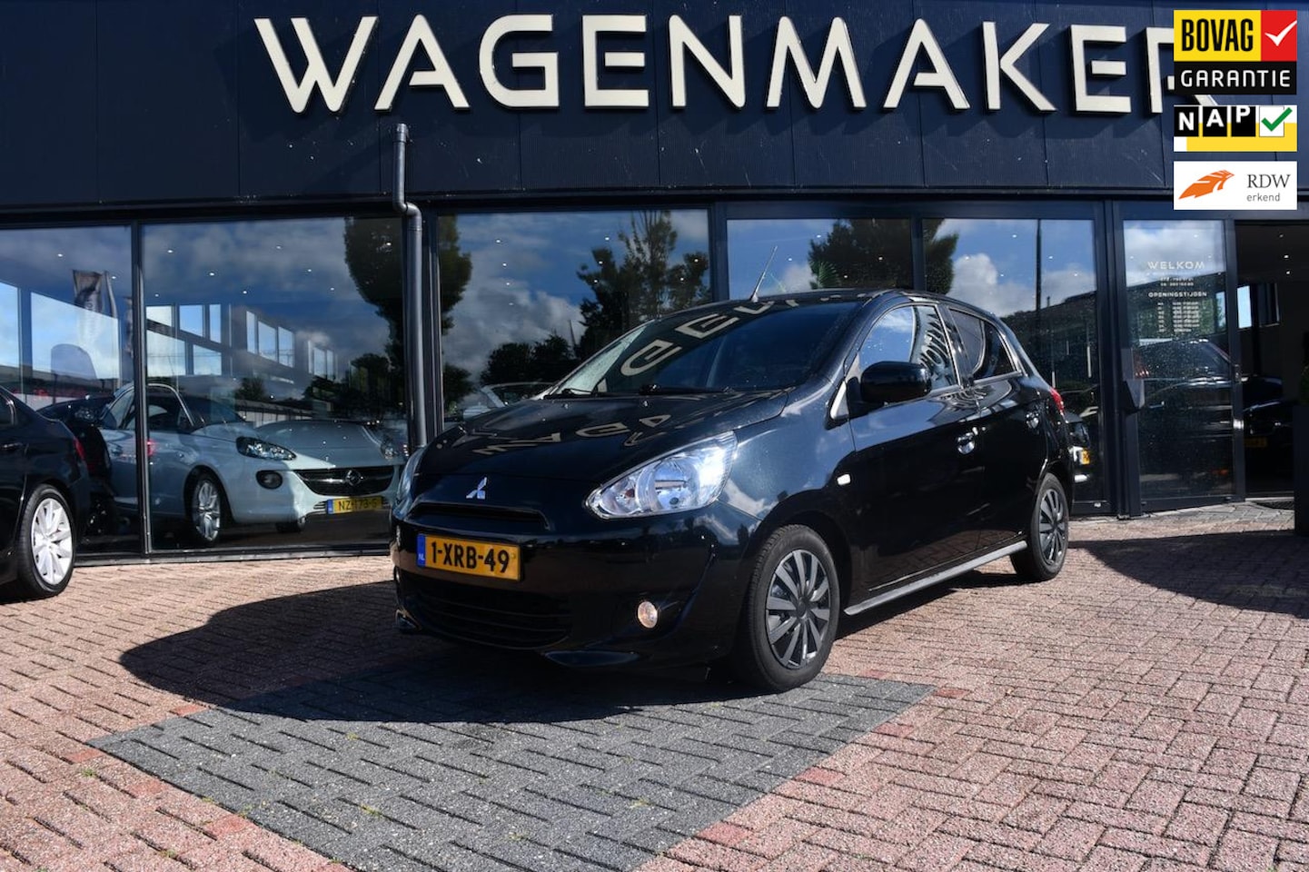 Mitsubishi Space Star - 1.2 Invite Airco|NAVI|Elektrisch pak! - AutoWereld.nl