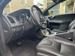 Volvo XC60 - 2.0 D4 AWD Momentum