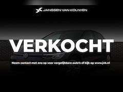 Volkswagen Golf - 1.5 eTSI Style * Automaat * Stuur/Stoelverwarming * Carplay * LED Koplampen