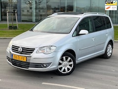 Volkswagen Touran - 1.4 TSI Highline 7P AUT SCHUIFDAK NAP CAMERA