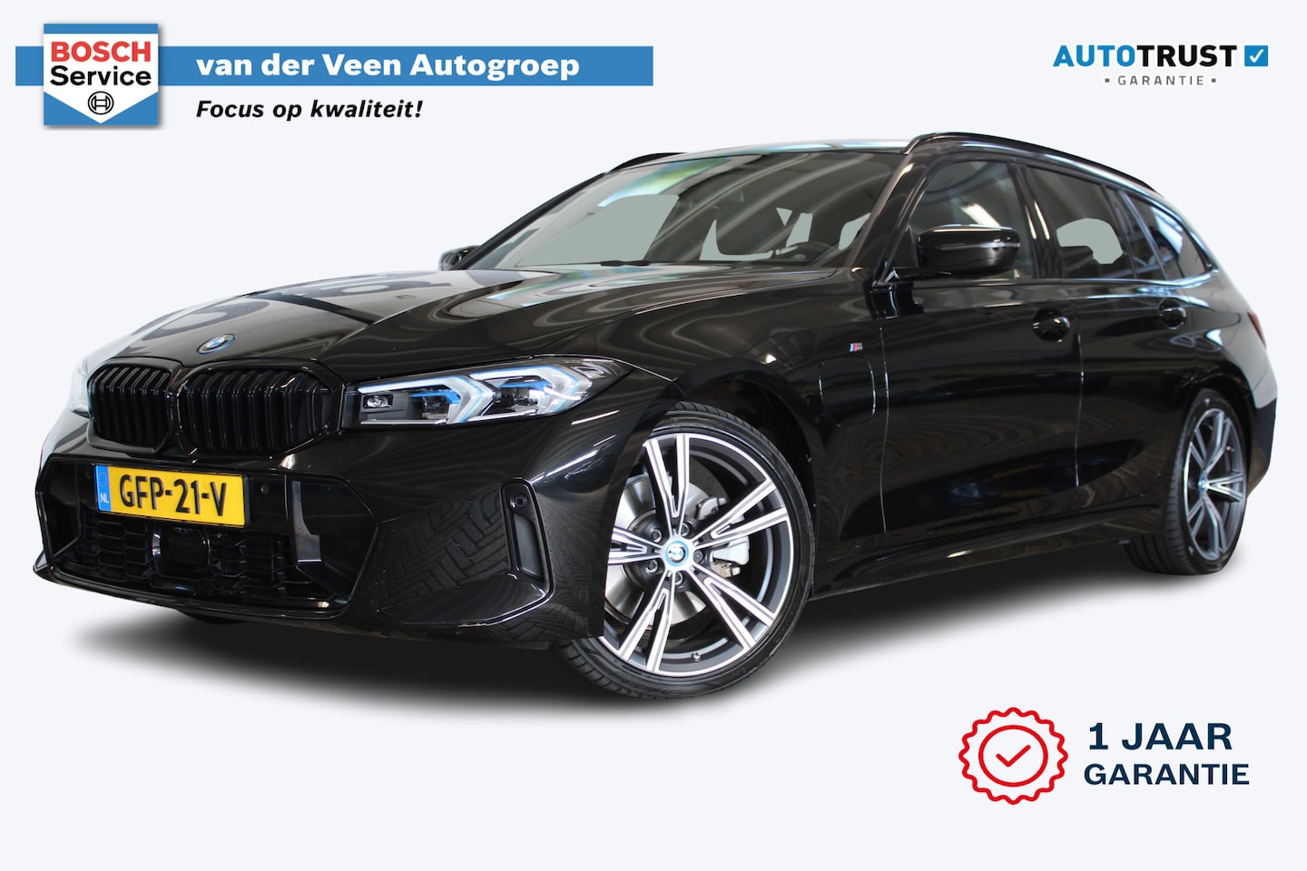 BMW 3-serie Touring - 320e M-Sport | Incl. 12 maanden garantie | Assisted driving | Trekhaak uitklapbaar | Stoel - AutoWereld.nl