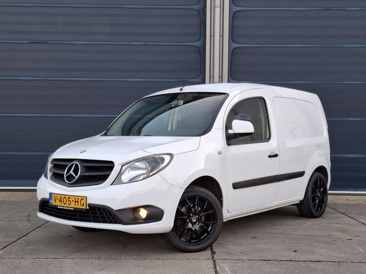 Mercedes-Benz Citan - 109 CDI BlueEFFICIENCY Business Ambition AIRCO / CRUISE CONTROLE / EURO 6 - AutoWereld.nl