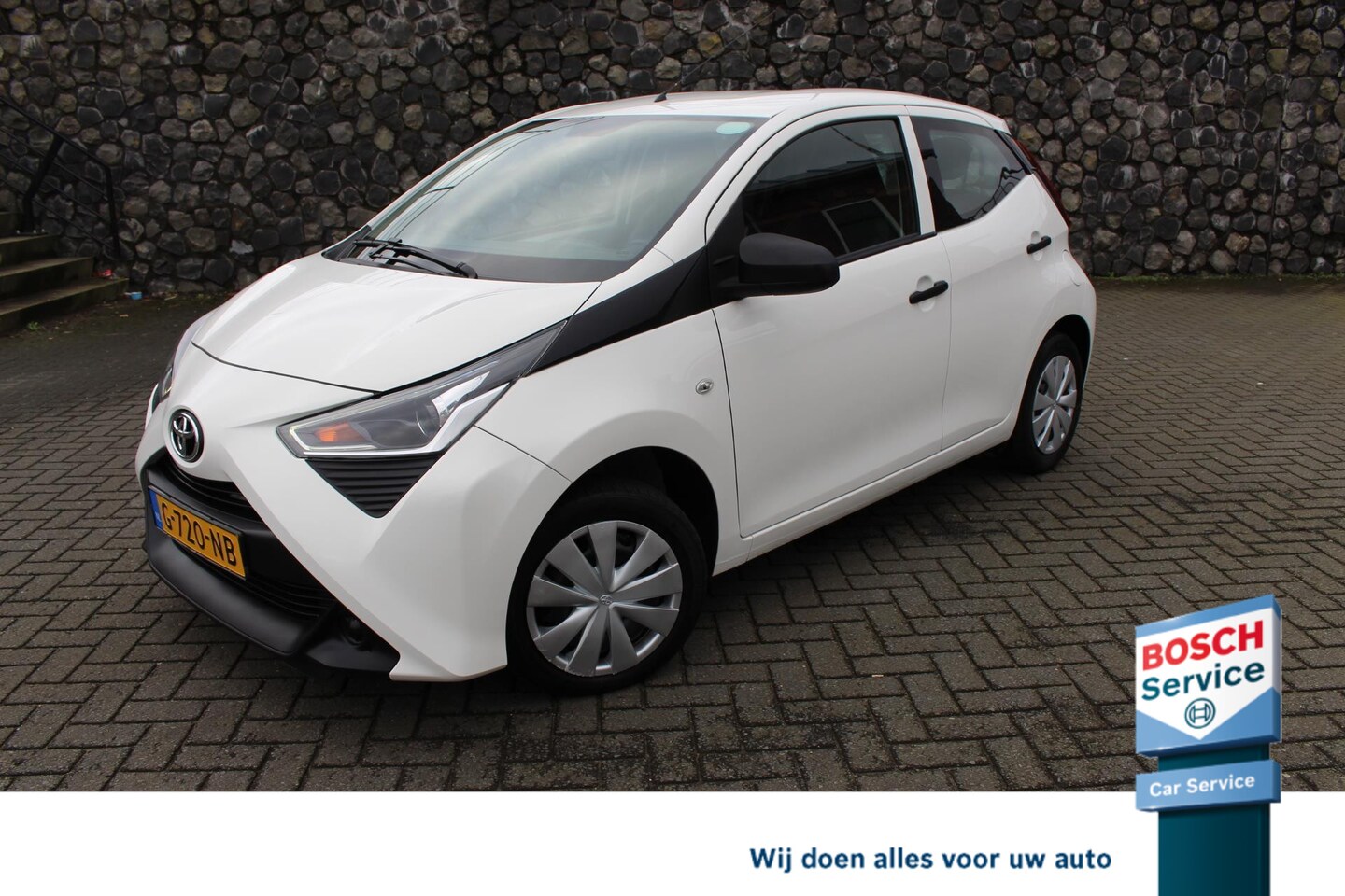 Toyota Aygo - 1.0 VVT-i x-fun carplay audio Airco 1jaar garantie - AutoWereld.nl