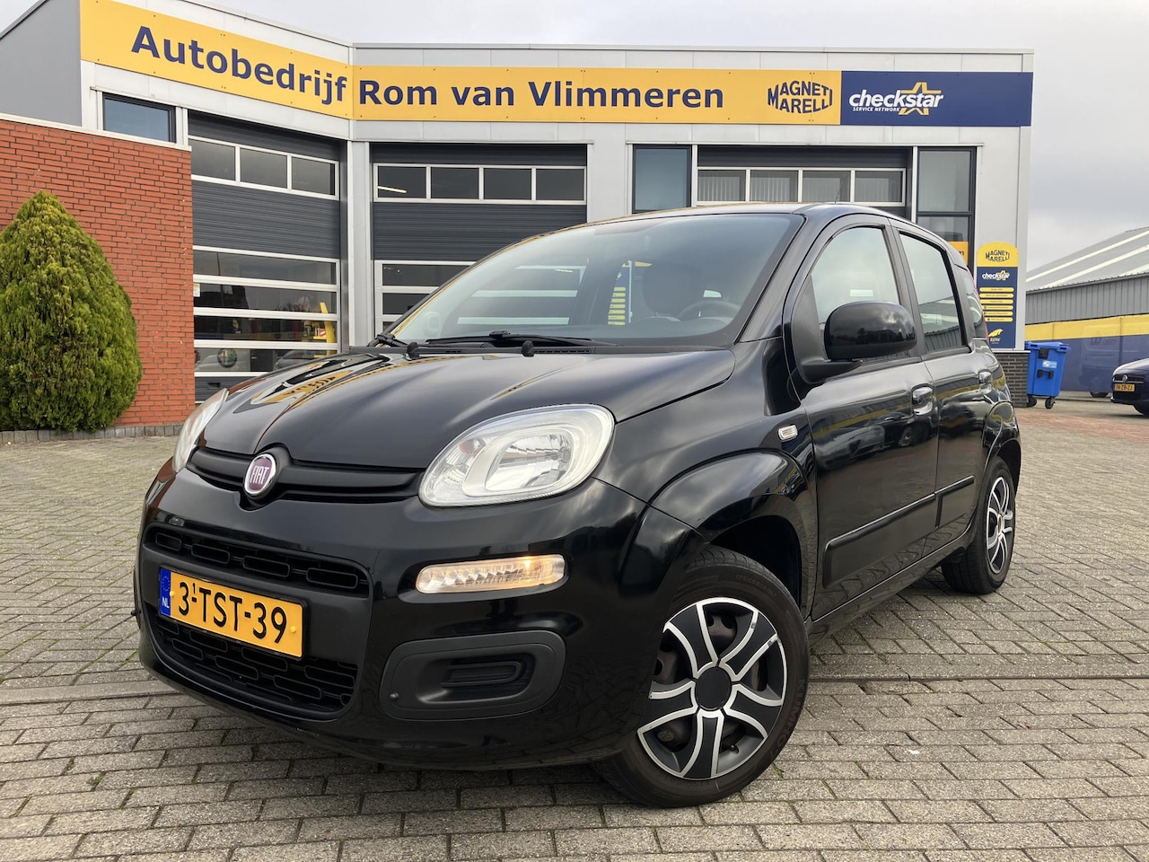 Fiat Panda - 0.9 TwinAir Edizione Cool | Trekhaak | Airco | - AutoWereld.nl