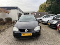 Volkswagen Golf - 1.6 FSI Optive 3
