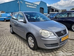 Volkswagen Polo - 1.2-12V Trendline