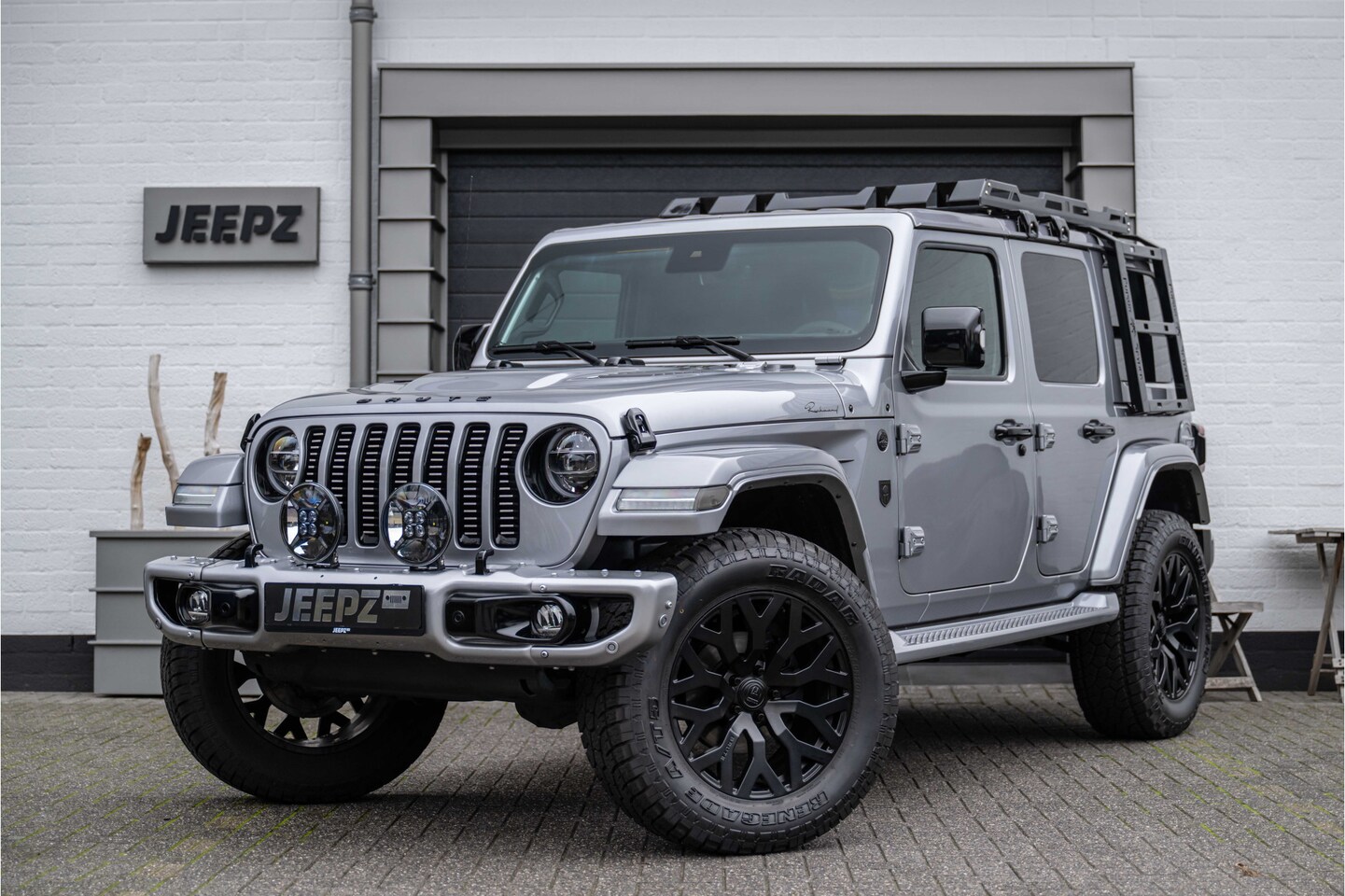 Jeep Wrangler - 2.2 D BRUTE Richmond / Grijs kenteken / Liftkit / Ex Btw - AutoWereld.nl