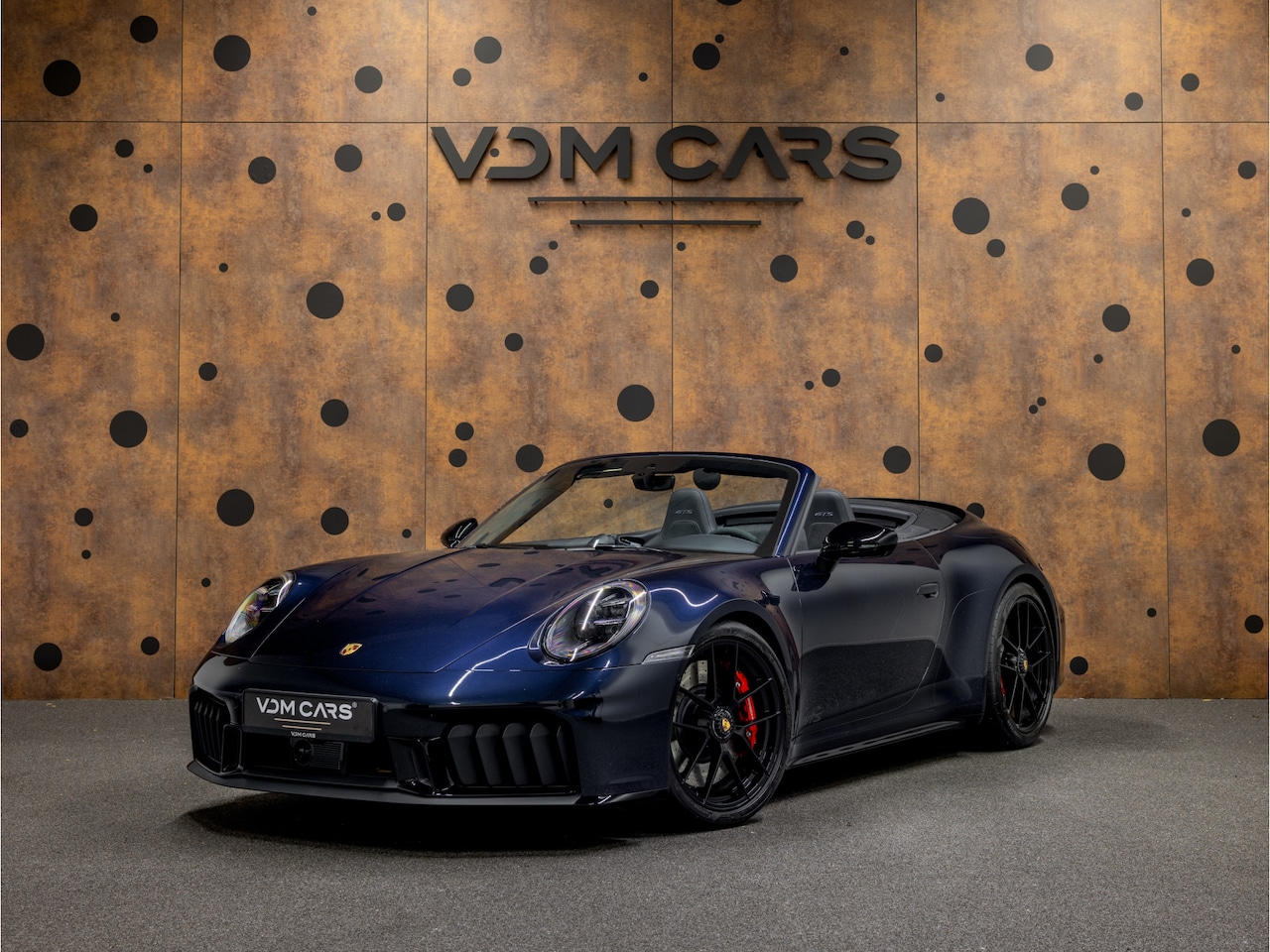 Porsche 911 Cabrio - 3.6 T-Hybrid Carrera 4 GTS | Paint to Sample | Lift | 18-weg | Innodrive | 360° | - AutoWereld.nl