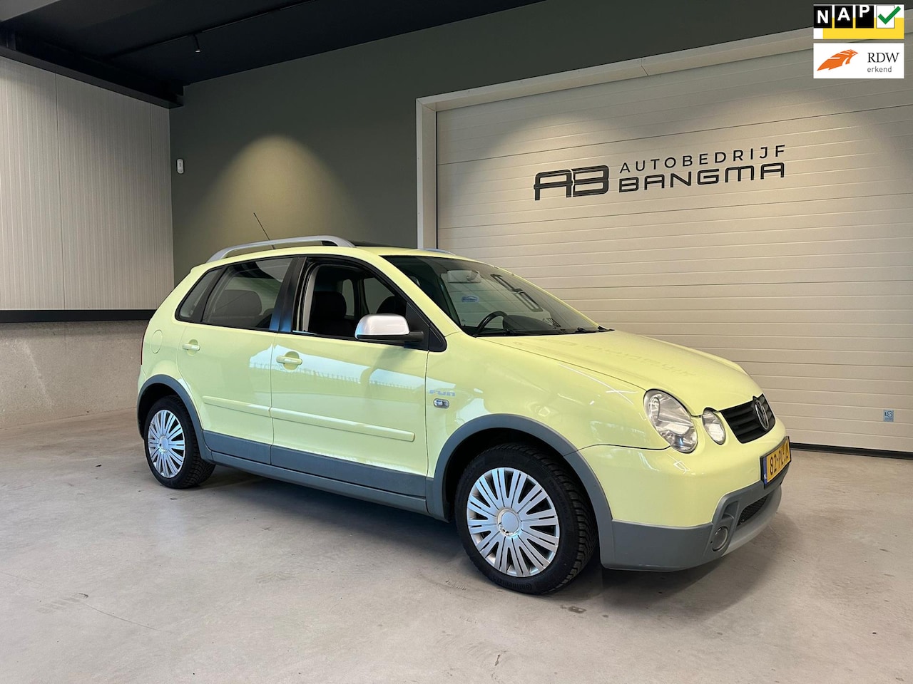 Volkswagen Polo - CROSSPOLO 1.4-16V 5-DEURS FUN-uitv/AIRCO/LM-VELGEN/CRUISE CONTROL/SCHUIFDAK/nwe APK+ONDERH - AutoWereld.nl
