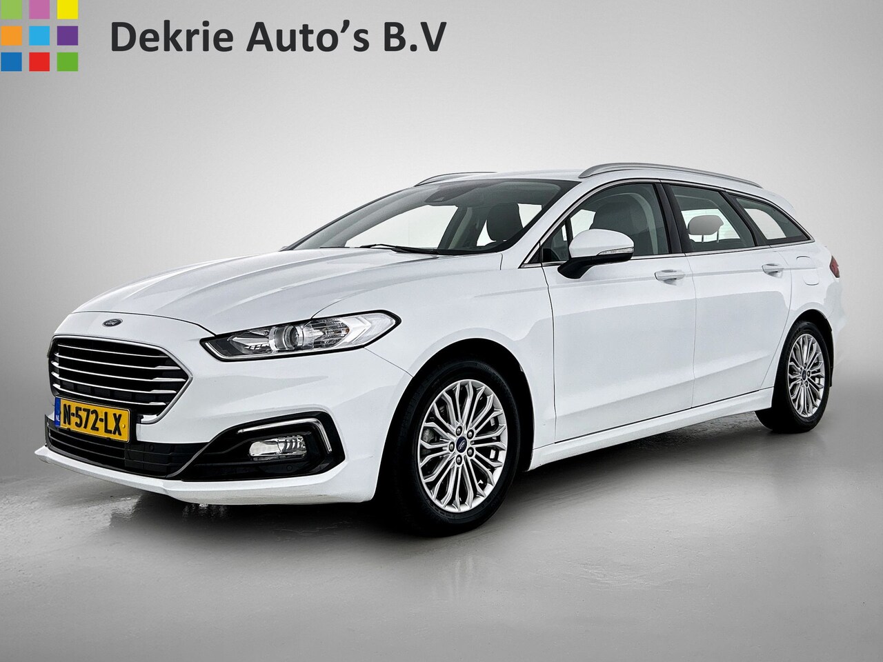 Ford Mondeo Wagon - 2.0 Hybrid Titanium Automaat / Pdc.V+A / Navigatie /Radio-multimedia / Airco-ecc. / Apk n - AutoWereld.nl