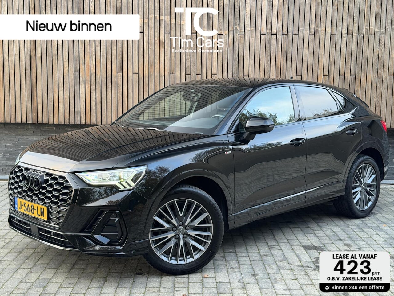Audi Q3 - 35 TFSI S edition Automaat | Zwart optiek | Navigatiesysteem | Half-leer | Getint glas | C - AutoWereld.nl