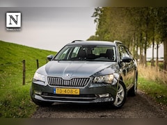 Skoda Superb Combi - 1.4 TSI Ambition | Nap | PDC | Carplay