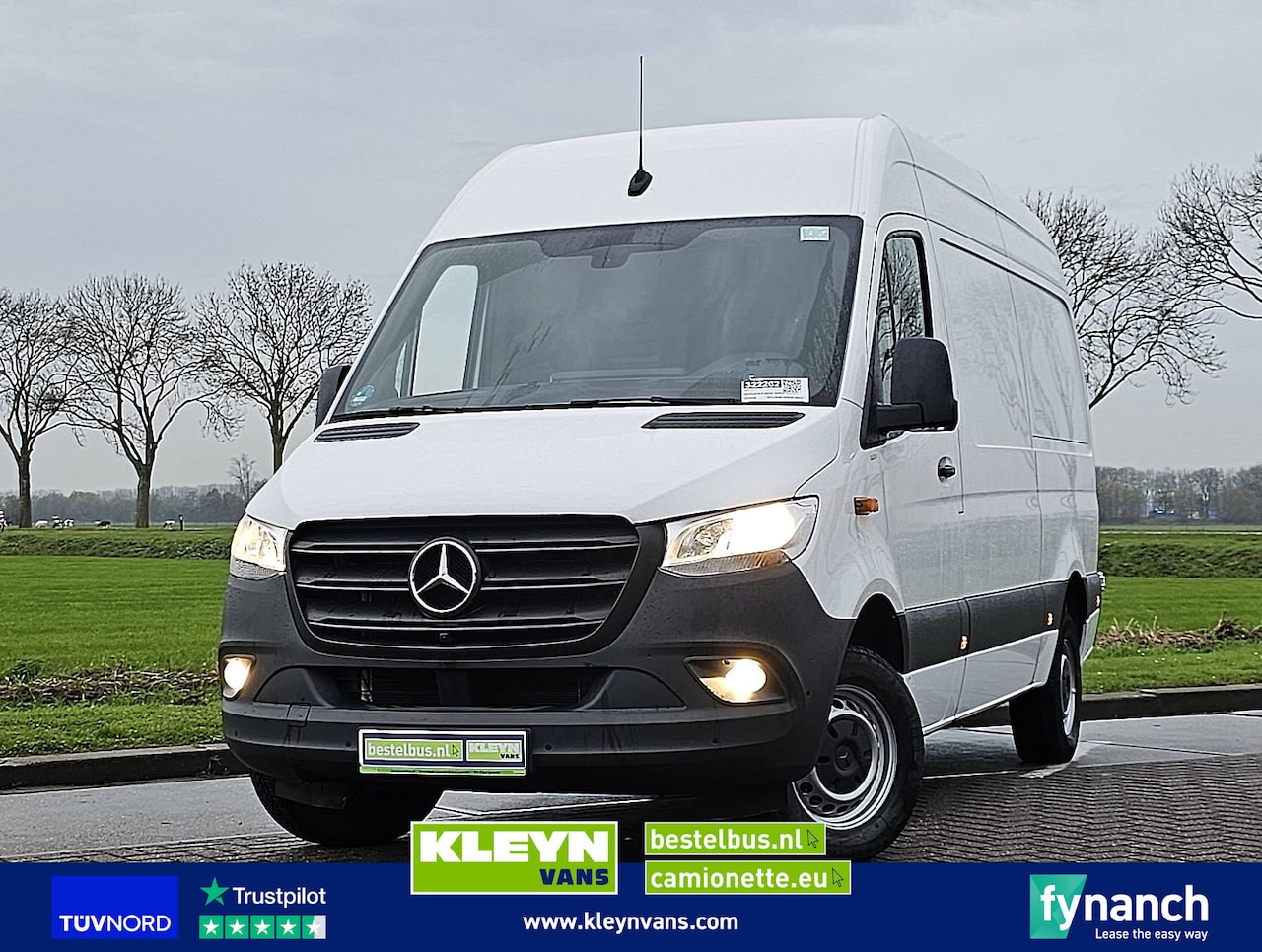 Mercedes-Benz Sprinter - 317 L2H2 Mbux Navi RWD! - AutoWereld.nl