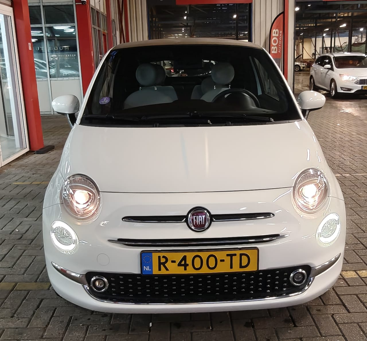 Fiat 500 - 1.0 Hybrid Dolcevita - AutoWereld.nl