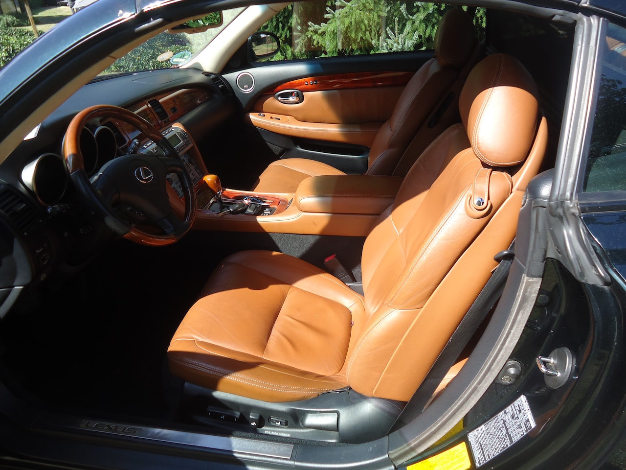 Lexus SC - 430 juiste kleurstelling voor een winterprijs