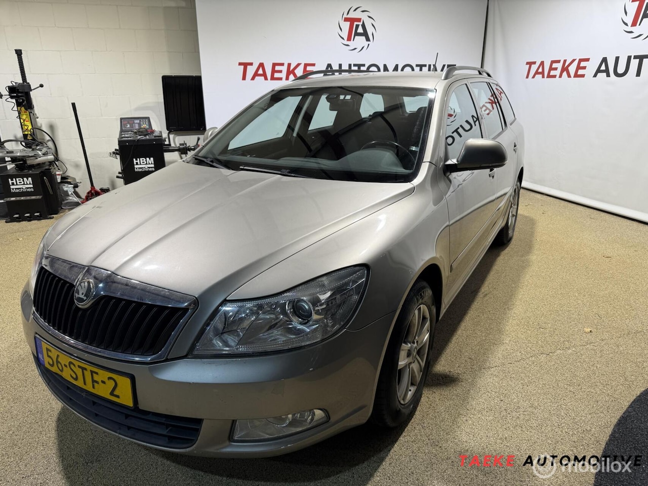 Skoda Octavia Combi - 1.4 TSI Greentech Ambition Businessline 1.4 TSI Greentech Ambition Business Line - AutoWereld.nl