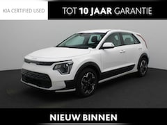 Kia Niro EV - Light Edition 64.8 kWh | Camera | Cruise Control | Navigatie | Parkeer Sensoren | NIEUW |