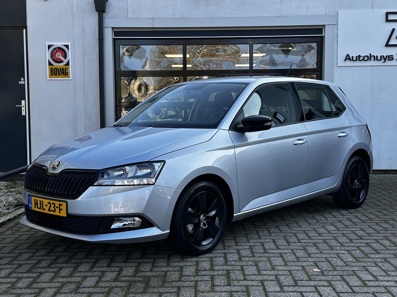 Skoda Fabia - 1.0 TSI Sport business DSG Automaat | 41.000 km | Luxe & Rijklaar ✅ - AutoWereld.nl