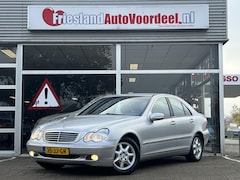 Mercedes-Benz C-klasse - 180 Elegance Automaat / 113.600 KM / Leder / Clima / Cruise / 2002