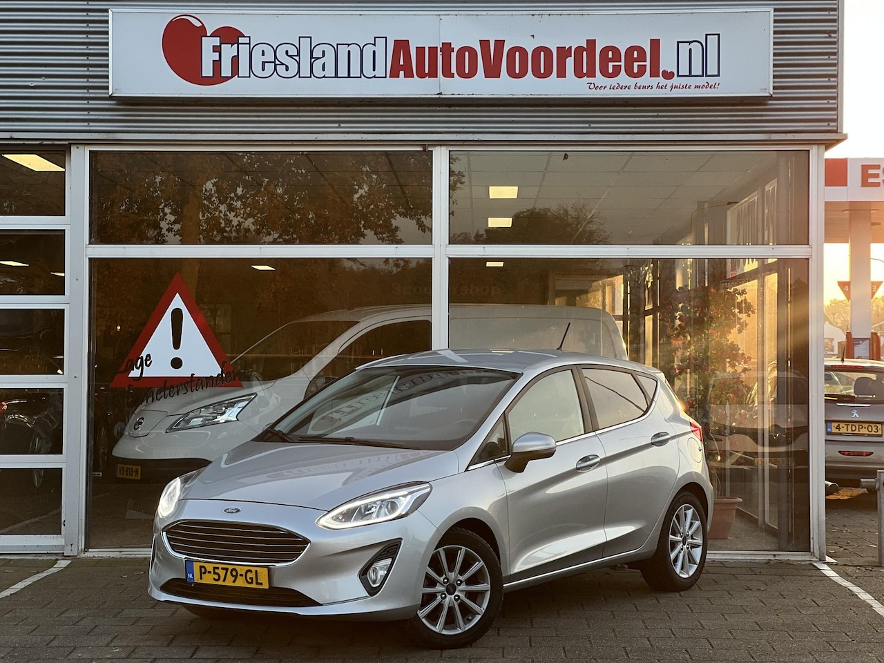 Ford Fiesta - 1.0 EcoBoost Titanium Automaat / B&O Audio / Carplay / Lane Assist. / 2017 - AutoWereld.nl