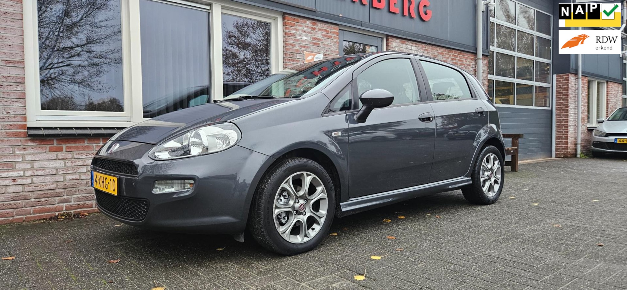 Fiat Punto Evo - 0.9 TwinAir Street Airco! Cruise Control! NAP! Leuke/Nette Auto! 5-Deurs! - AutoWereld.nl