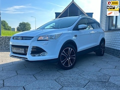 Ford Kuga - 1.6 Titanium/ Pano/ Read Text/ EXPORT