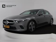 Mercedes-Benz A-klasse - 180 Business Solution Luxury (PANORAMADAK, TREKHAAK, STOELVERWARMING, ELEKTR STOELEN, SFEE