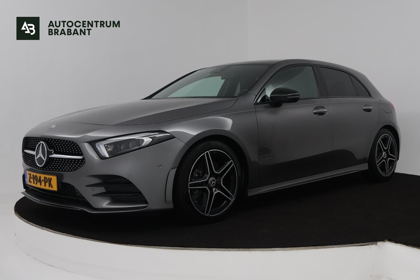 Mercedes-Benz A-klasse - 220 4MATIC Premium Plus (PANORAMADAK, SFEERVERLICHTING, STOELVERWARMING, BURMESTER, ACHTER - AutoWereld.nl