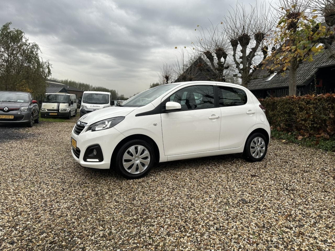 Peugeot 108 - 1.0 e-VTi Active Airco/Bluetooth - AutoWereld.nl