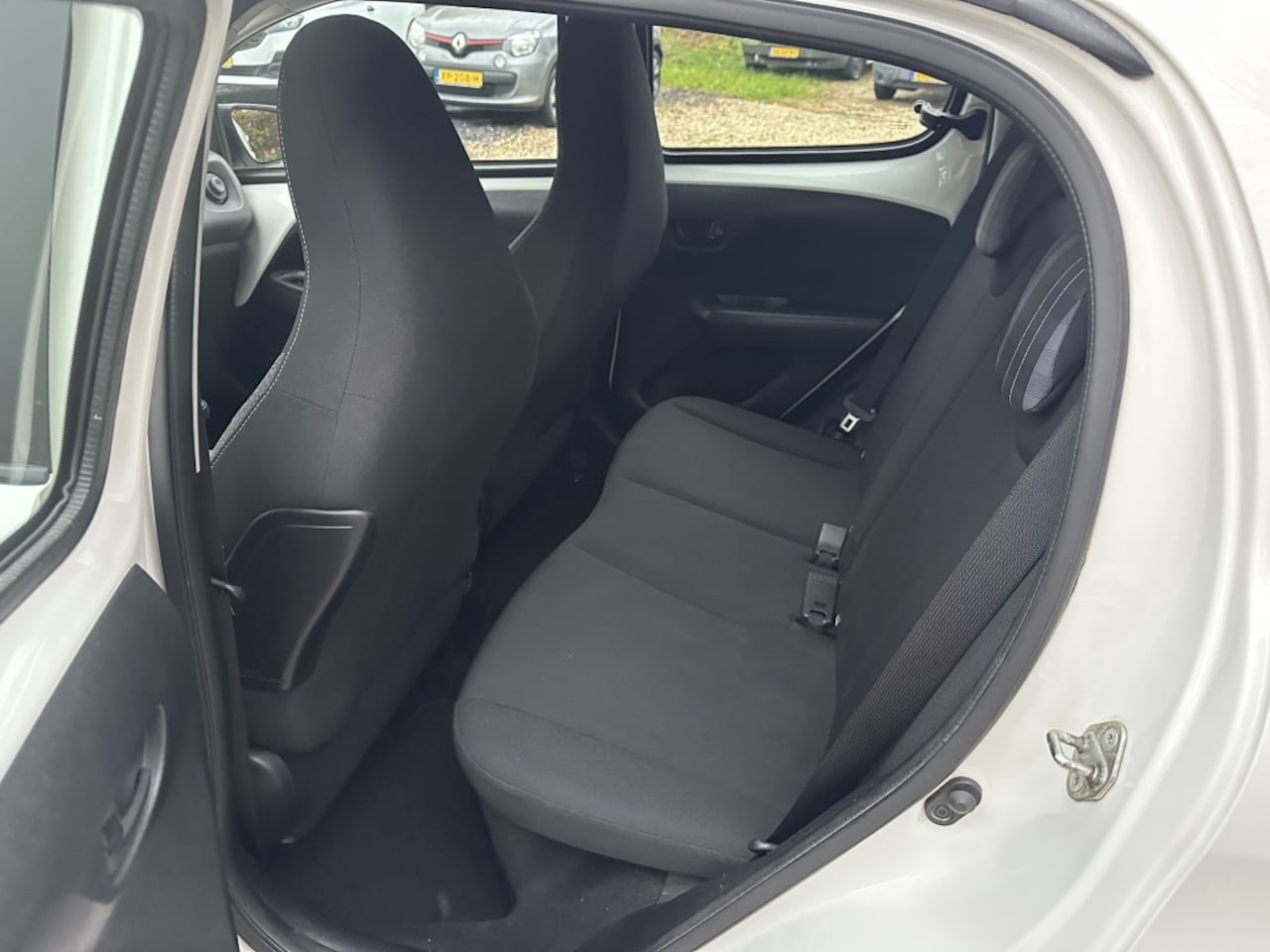 Peugeot 108 - 1.0 e-VTi Active Airco/Bluetooth