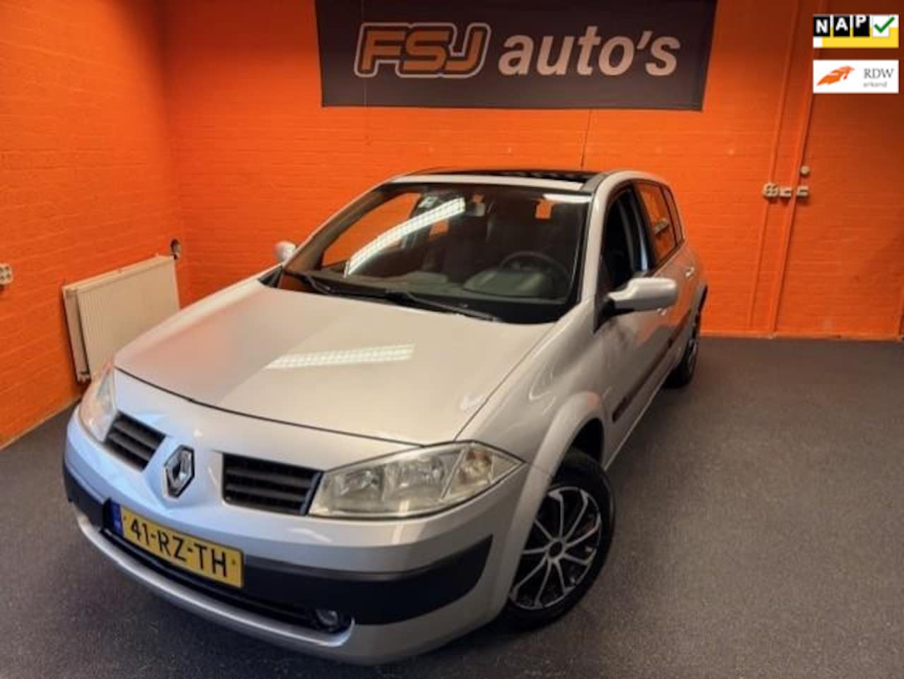 Renault Mégane - 1.6-16V Dynamique Comfort / Airco / APK 05-12-2026 - AutoWereld.nl