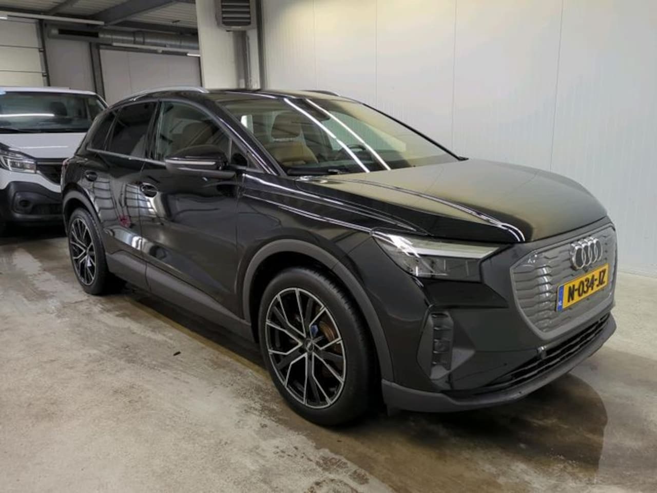 Audi Q4 e-tron - 35 Launch edition 55 kWh | 170 PK | 92.639km | - AutoWereld.nl