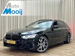 BMW 5-serie Touring - 520i *M-Sport* Panoramadak / LASER / Stoelkoeling / Keyless / Memory Seat / Apple Carplay
