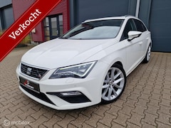 SEAT Leon ST - 1.8TSI FR DSG / Keyless / Panoramadak / Camera