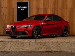 Alfa Romeo Giulia - 2.9 V6 Quadrifoglio MY25 | Facelift | Carbon stoelen | Akrapovic | Harman/Kardon