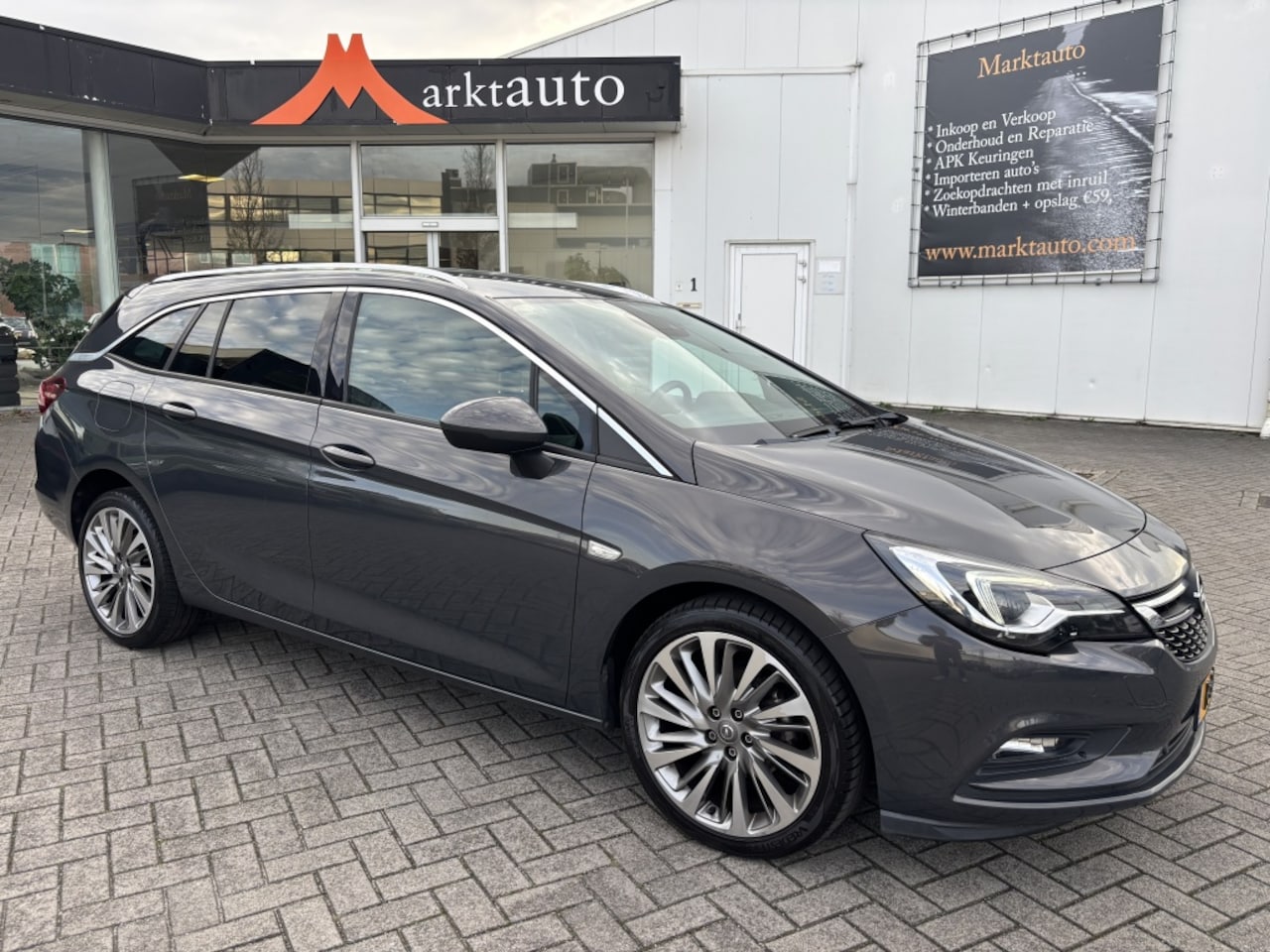 Opel Astra Sports Tourer - 1.4 Turbo Camera Carplay Navi Led Stoelverwarming - AutoWereld.nl