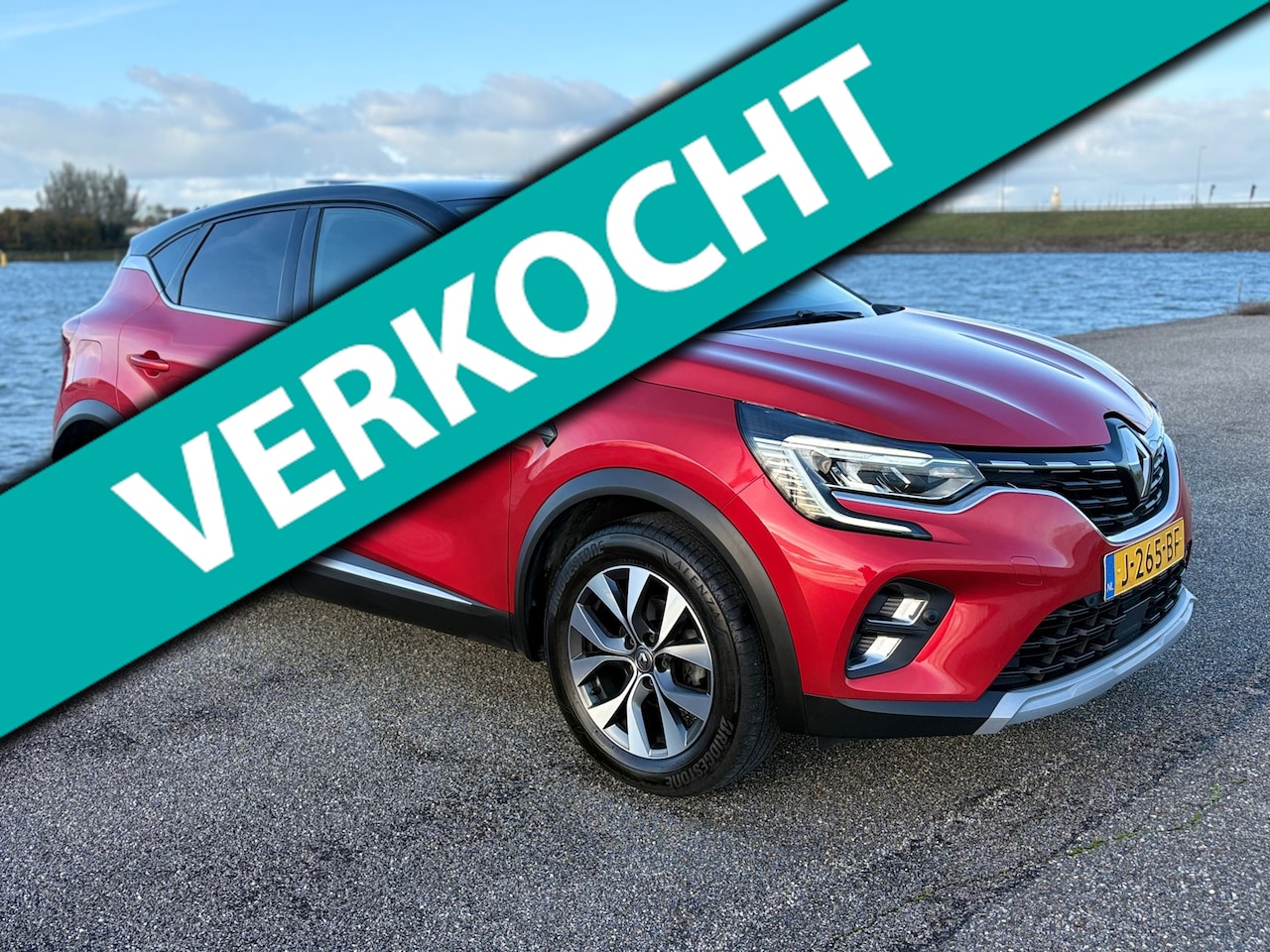 Renault Captur - 1.0 TCe 100 Intens/Cam/Evv/Led/Navi/NL/Keyless - AutoWereld.nl