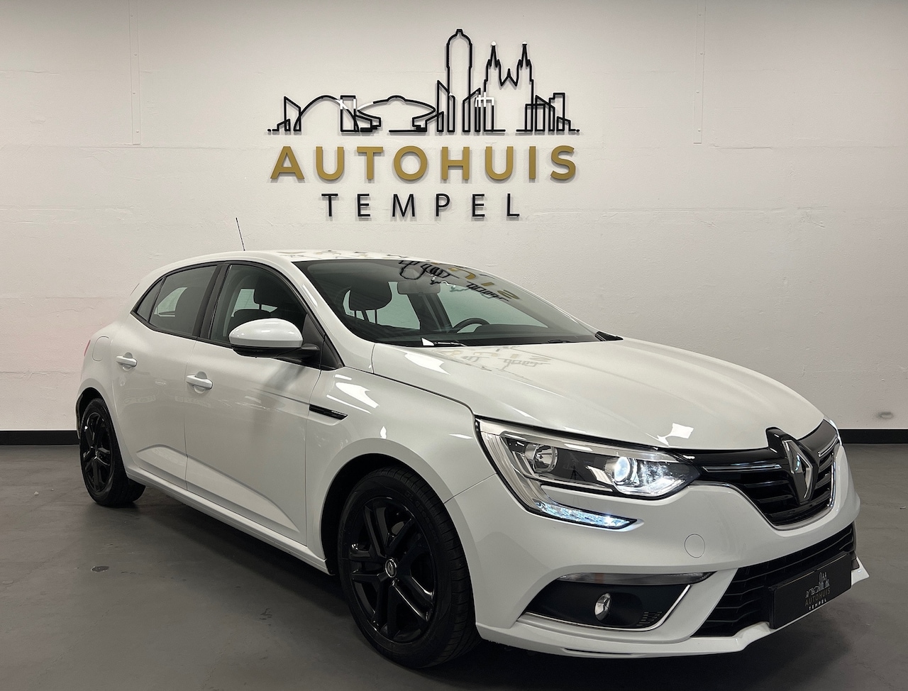 Renault Mégane - 1.2 TCe Life Airco Led Cruise Trekhaak Navi Nwe APK - AutoWereld.nl
