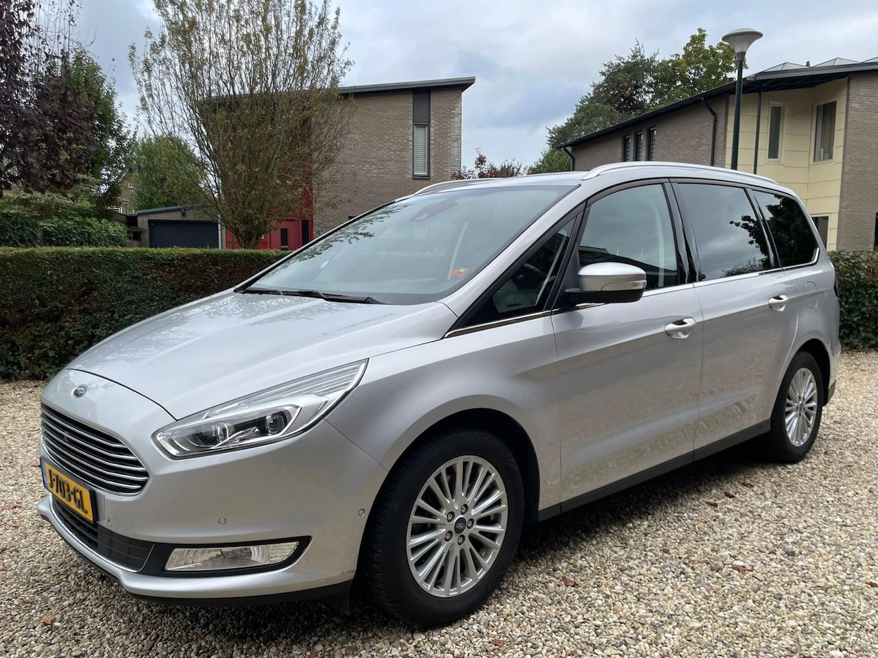 Ford Galaxy - 1.5 Titanium 1.5 Titanium - AutoWereld.nl