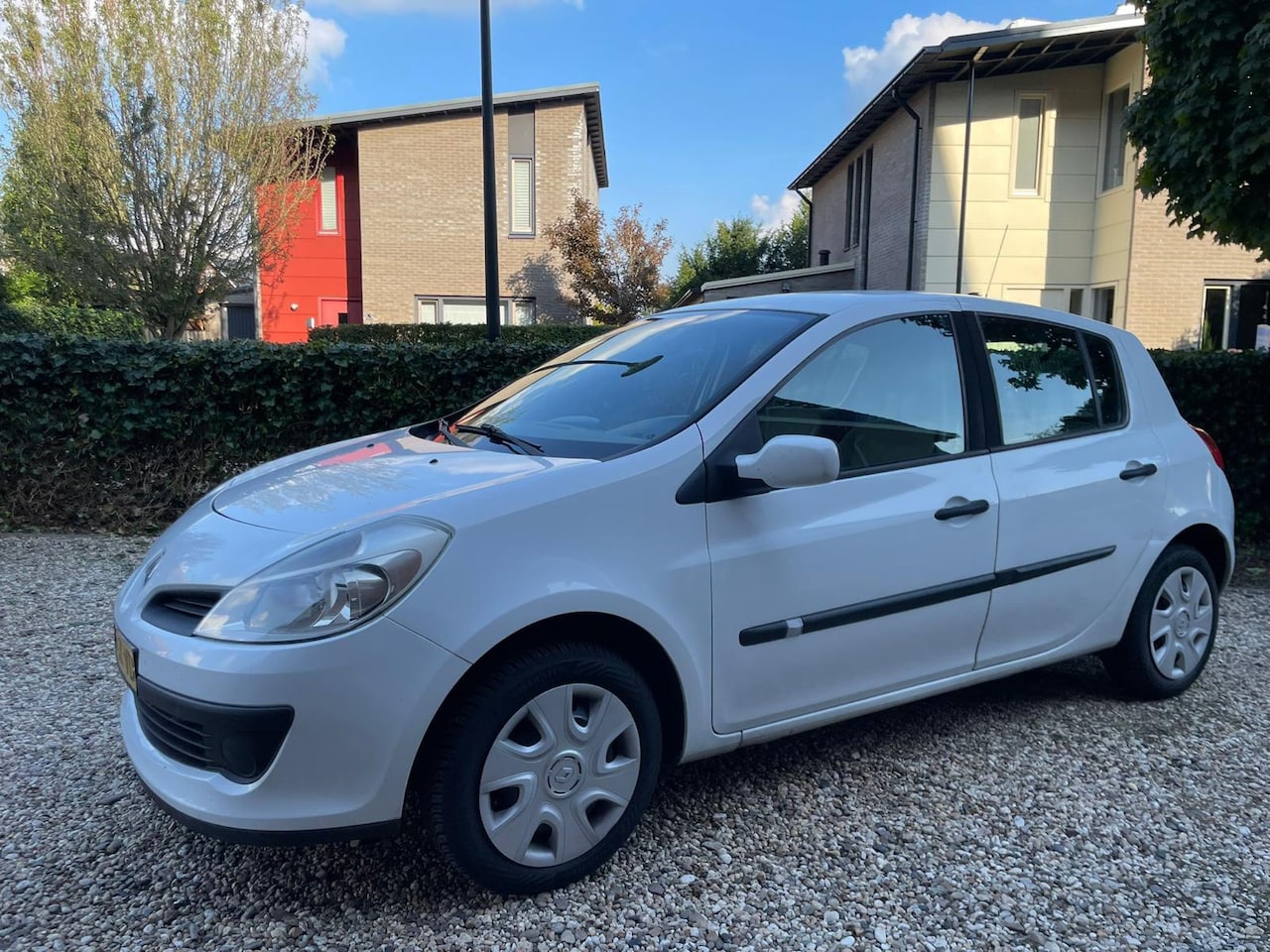 Renault Clio - 1.2-16V Expression 1.2-16V Expression - AutoWereld.nl