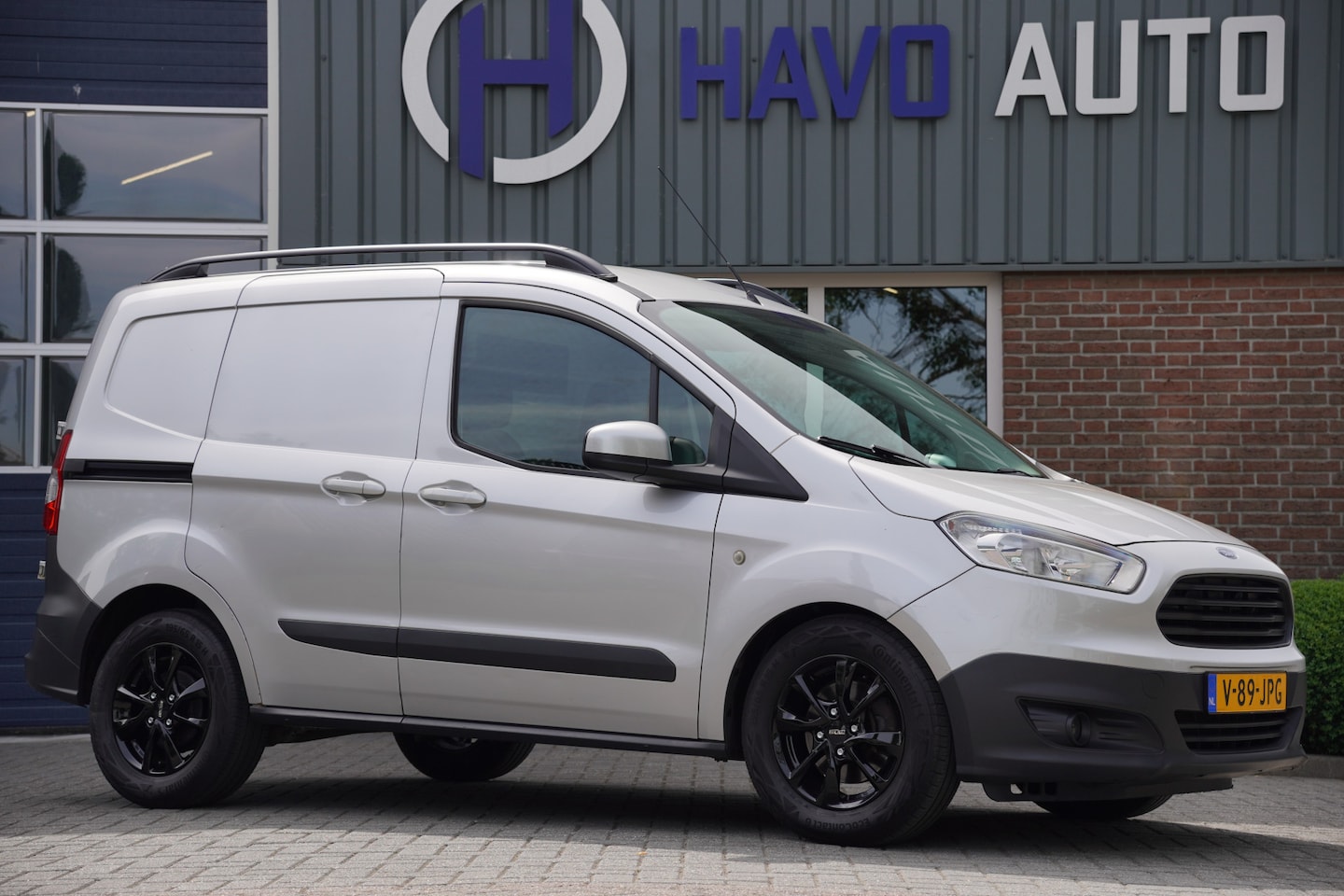 Ford Transit Courier - 1.0 Trend 1.0 Trend, AIRCO, BTW-VRIJ / MARGE - AutoWereld.nl