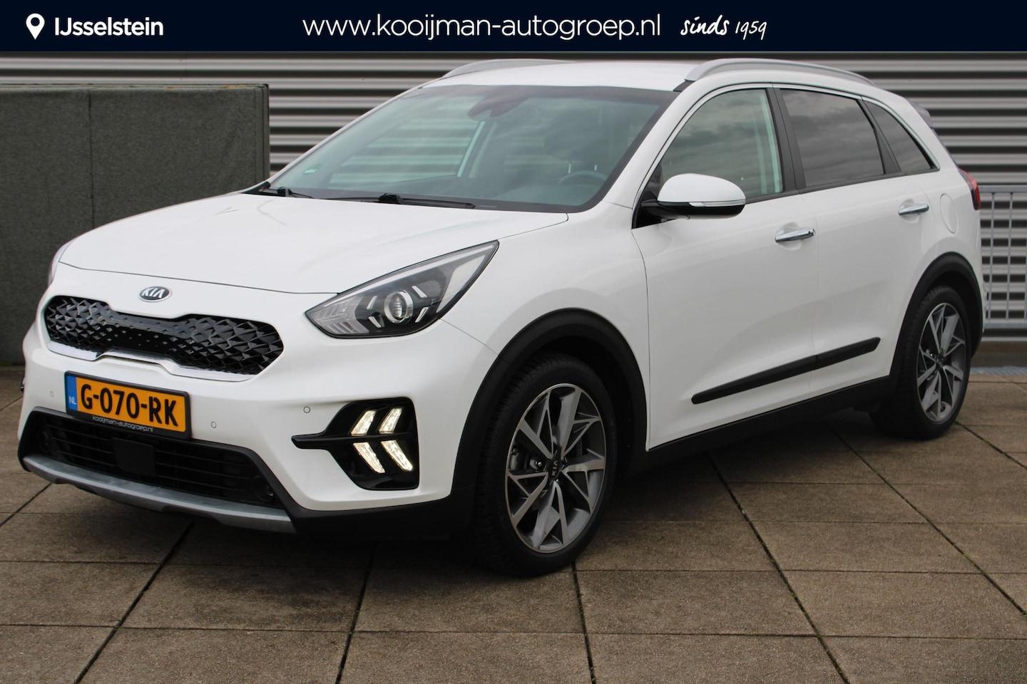 Kia Niro - 1.6 GDi Hybrid DynamicPlusLine STOELVERWARMING / TREKHAAK / ALL SEASON BANDEN - AutoWereld.nl