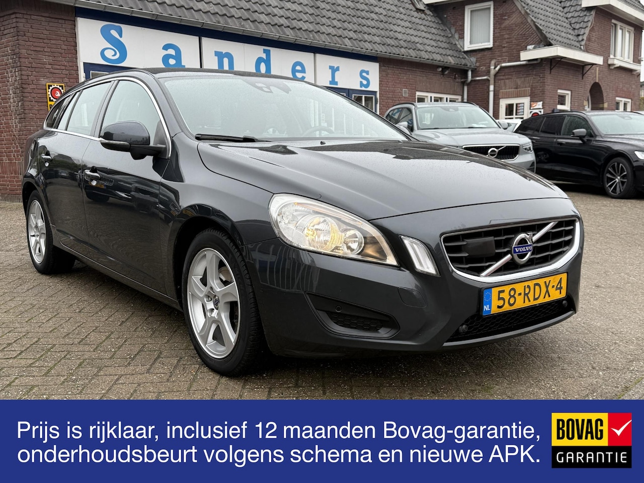 Volvo V60 - 1.6 T4 Momentum 1.6 T4 180 pk Momentum - AutoWereld.nl