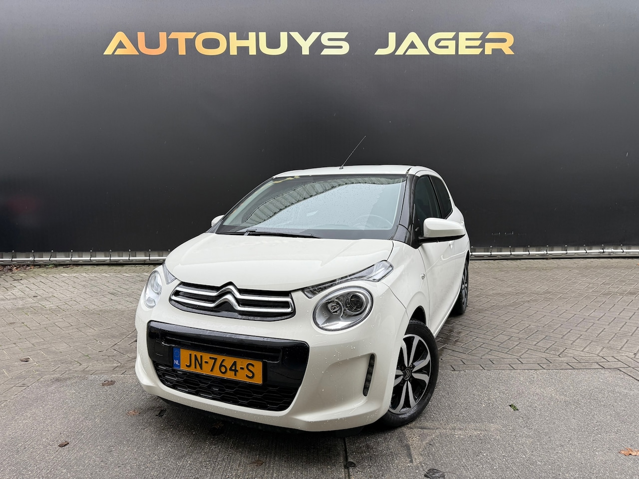 Citroën C1 - 1.2 PureTech Shine|Camera|Cruisecontrole|Stoelverwarming - AutoWereld.nl