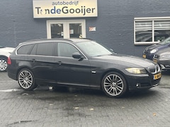 BMW 3-serie Touring - 318i Luxury Line | NAV. | CLIMA | STOELVERW. |