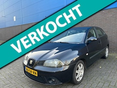 SEAT Ibiza - 1.4-16V Sensation | Cruise | Climate | Trekhaak | LM Velgen | CarPlay | Centrale Vergrende