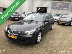 BMW 5-serie Touring - 523i Business Line