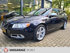 Volvo V70 - 3.0 T6 AWD R-design Heico 320pk
