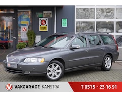 Volvo V70 - 2.4 Edition Autom. 170PK Airco/Cruise/Leder/Trekh